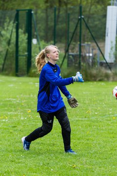 Bild 32 - C-Juniorinnen SG Rnnau-Segeberg - Kaltenkirchener Turnerschaft : Ergebnis: 1:3